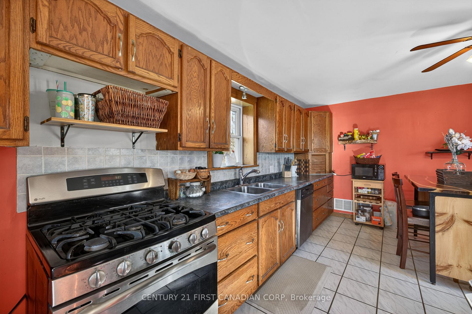 Photo 41 of 73309 Bluewater Highway, Bluewater, Hay — HOMEH