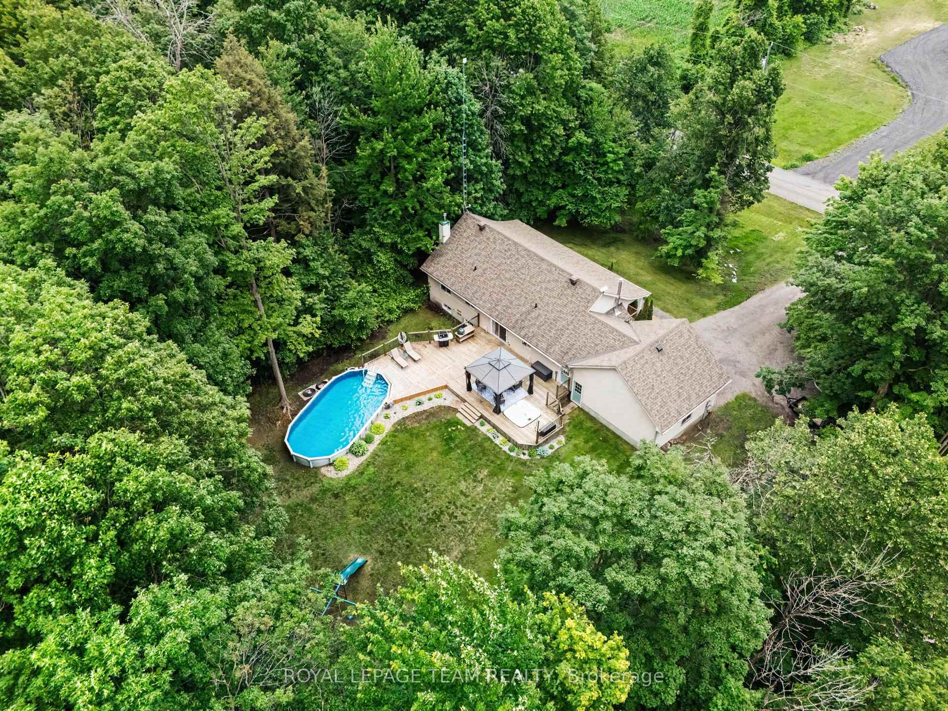 Photo 3 of 10433 Ronson Road, North Dundas, North Dundas (Mountain) Twp — HOMEH
