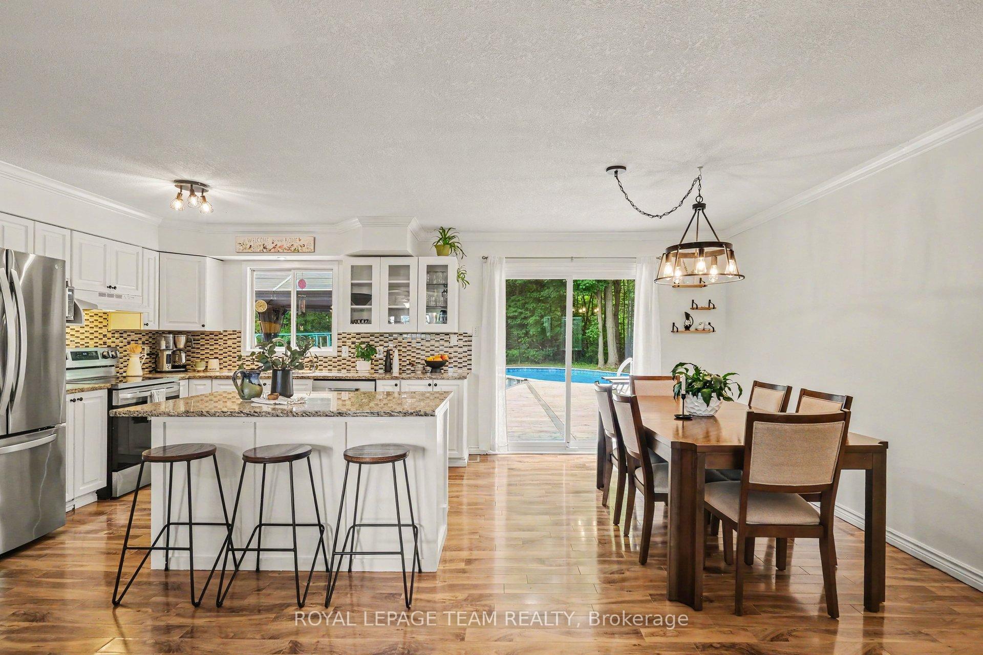 Photo 13 of 10433 Ronson Road, North Dundas, North Dundas (Mountain) Twp — HOMEH