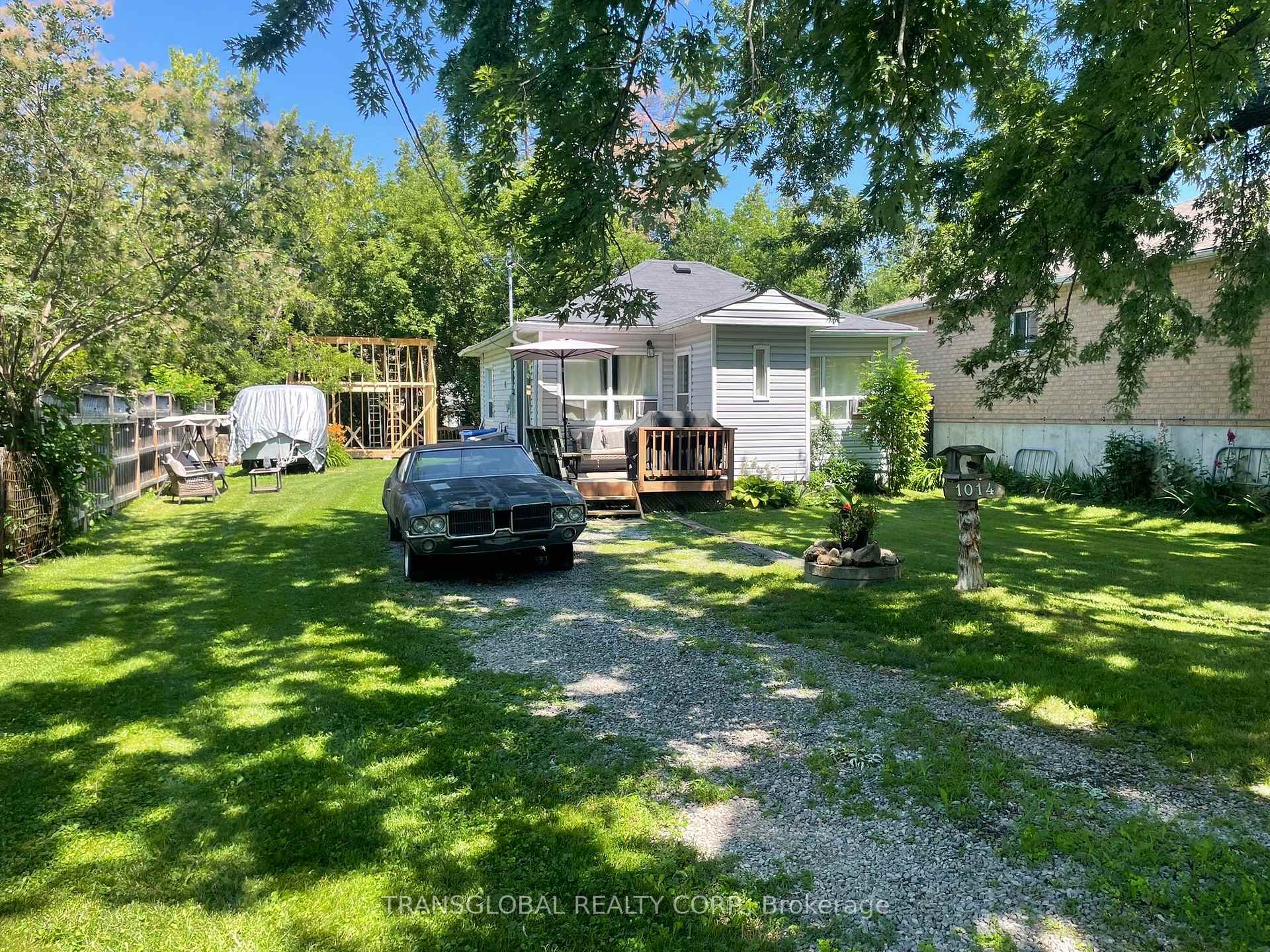 Photo 1 of 1014 Barton Avenue, Georgina, Historic Lakeshore Communities — HOMEH