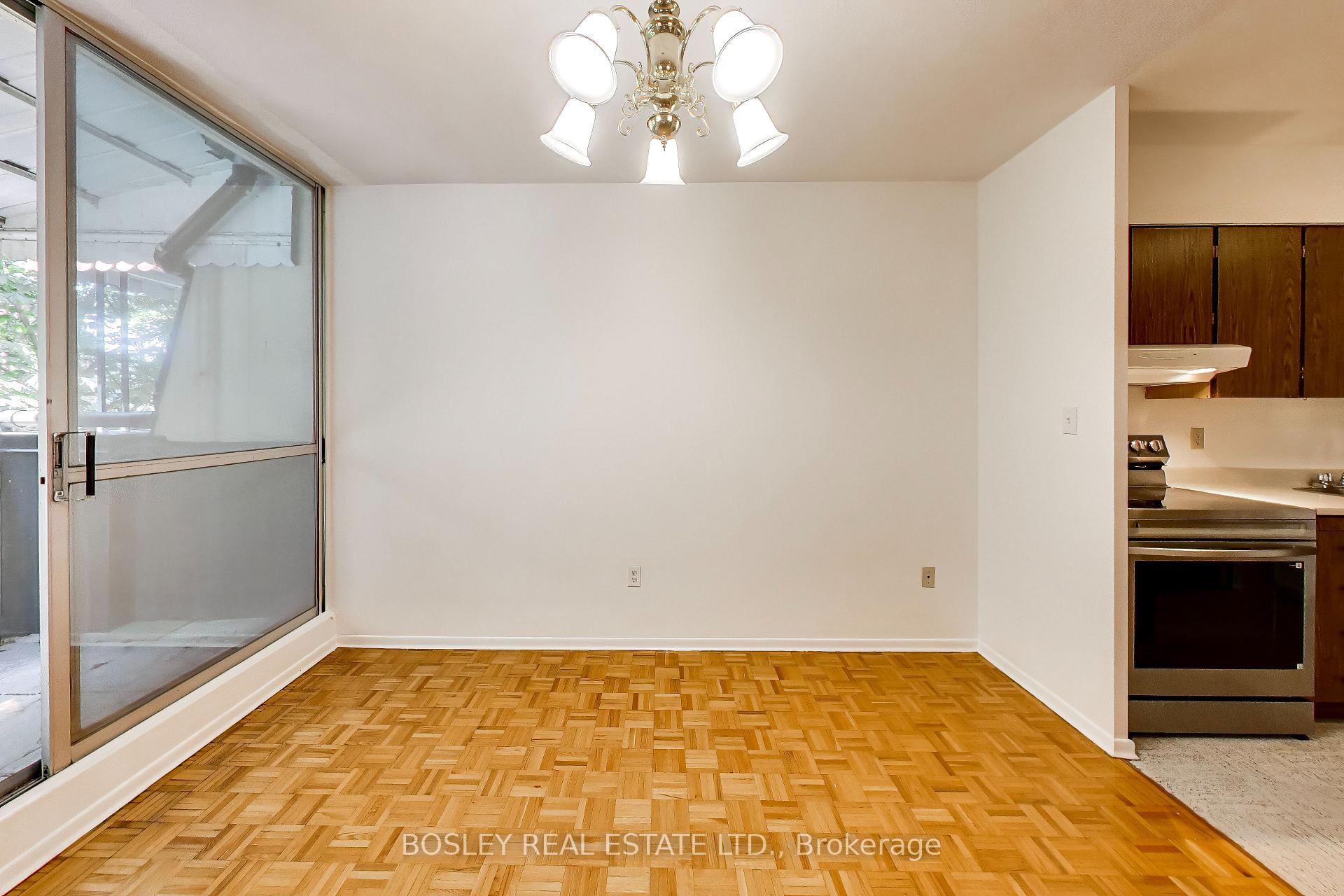 Photo 8 of Unit 302, 6 Crescent Town Road, Toronto, Crescent Town — HOMEH