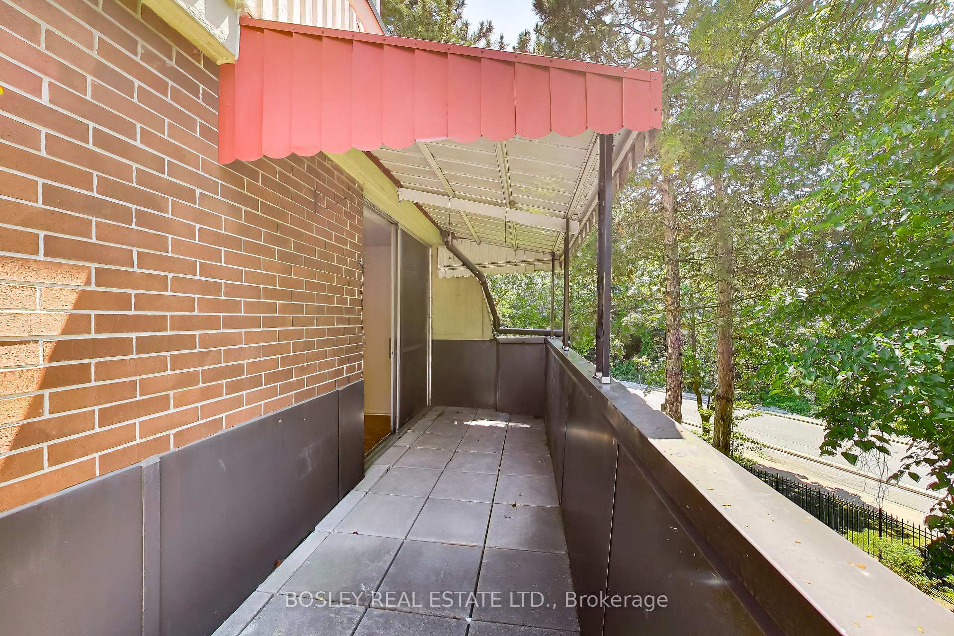 Photo 28 of Unit 302, 6 Crescent Town Road, Toronto, Crescent Town — HOMEH
