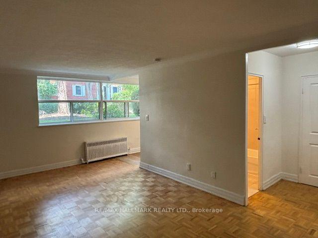 Photo 2 of Unit 105, 134 Lawton Boulevard, Toronto, Yonge-St. Clair — HOMEH