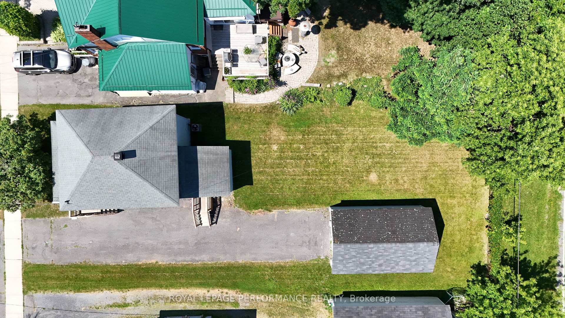 Photo 5 of 10 Dunbar Avenue, Cornwall, Cornwall — HOMEH