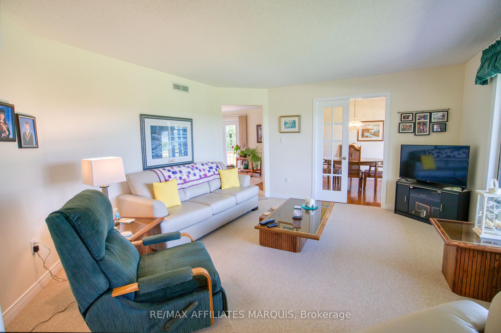 Photo 5 of 79 Trotters Lane, Rideau Lakes, Rideau Lakes (North Crosby) Twp — HOMEH