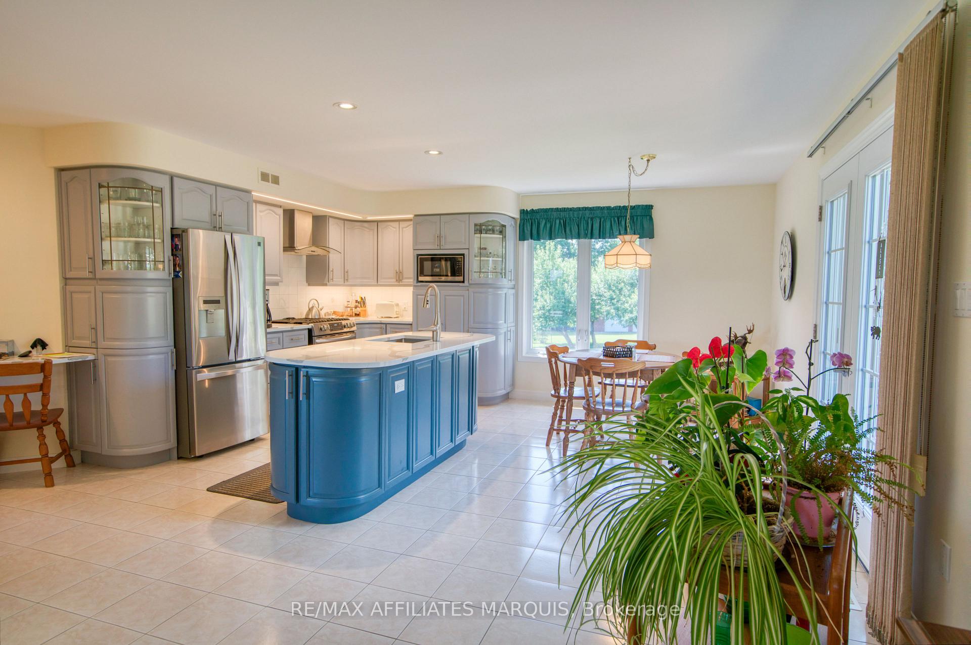 Photo 9 of 79 Trotters Lane, Rideau Lakes, Rideau Lakes (North Crosby) Twp — HOMEH