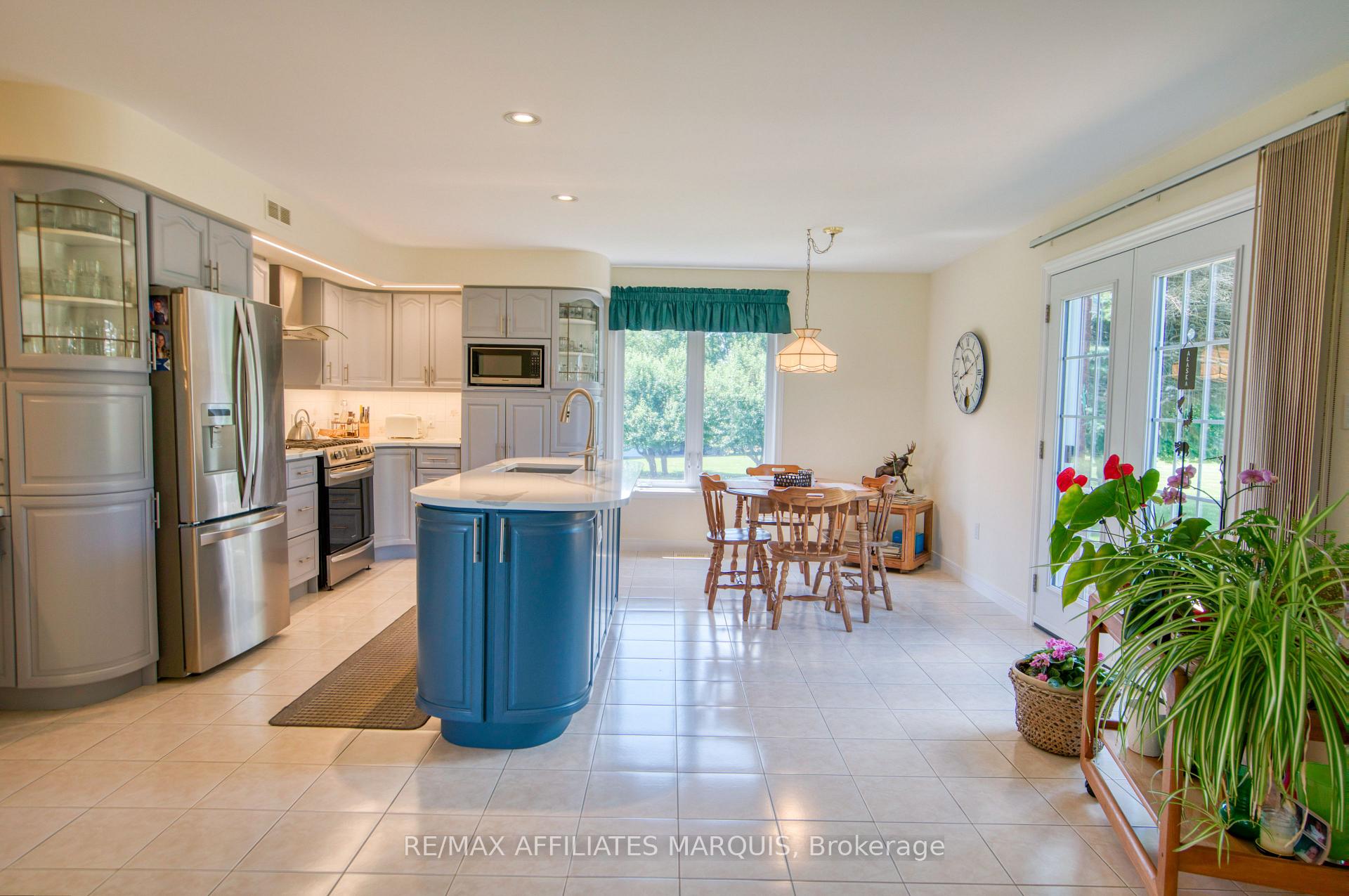 Photo 10 of 79 Trotters Lane, Rideau Lakes, Rideau Lakes (North Crosby) Twp — HOMEH