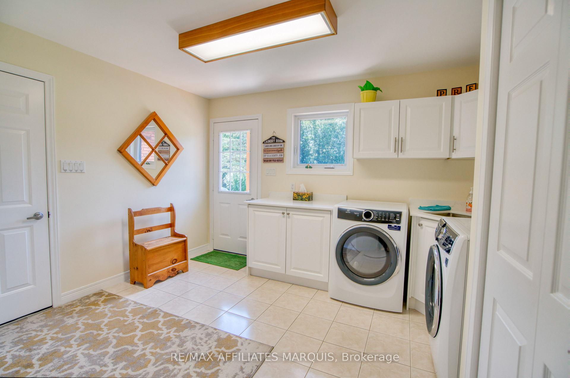 Photo 23 of 79 Trotters Lane, Rideau Lakes, Rideau Lakes (North Crosby) Twp — HOMEH
