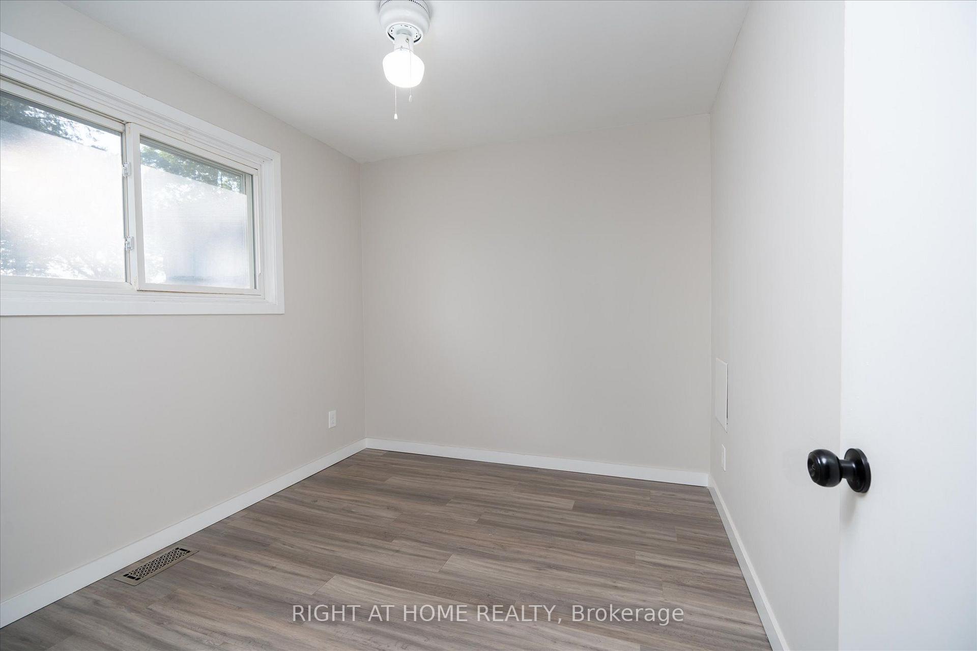 Photo 12 of 904 Walnut Court, Oshawa, Donevan — HOMEH