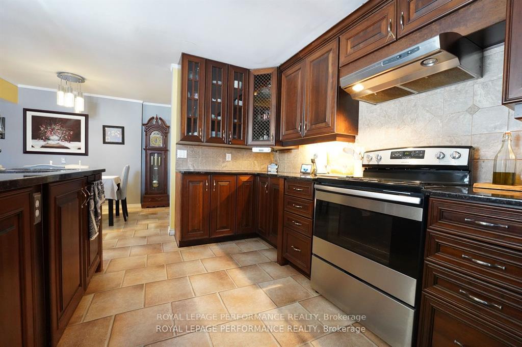 Photo 6 of 14911 County Rd 43, North Stormont, North Stormont (Finch) Twp — HOMEH