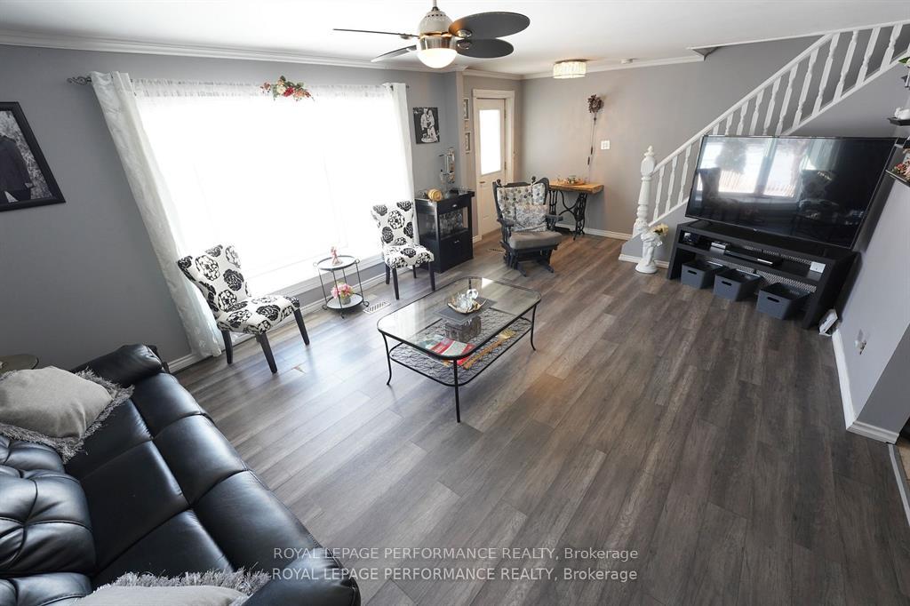 Photo 11 of 14911 County Rd 43, North Stormont, North Stormont (Finch) Twp — HOMEH