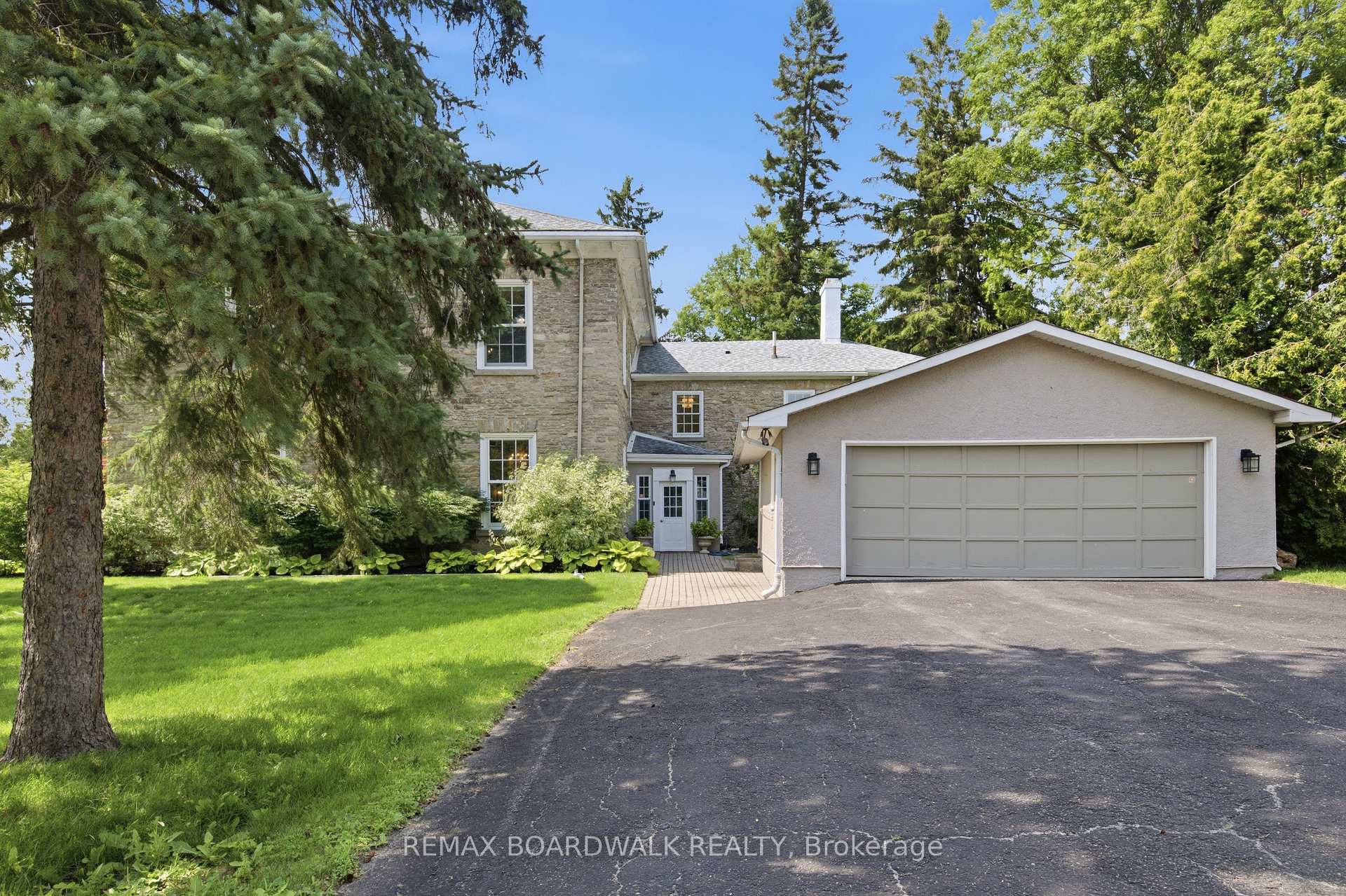 Photo 6 of 55 Cochrane Drive, Brockville, Brockville — HOMEH
