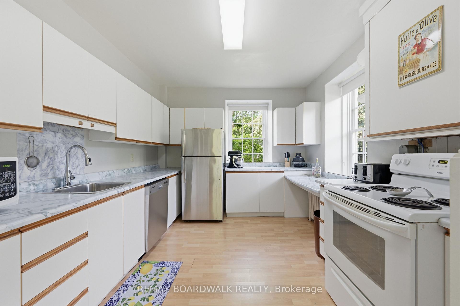 Photo 46 of 55 Cochrane Drive, Brockville, Brockville — HOMEH