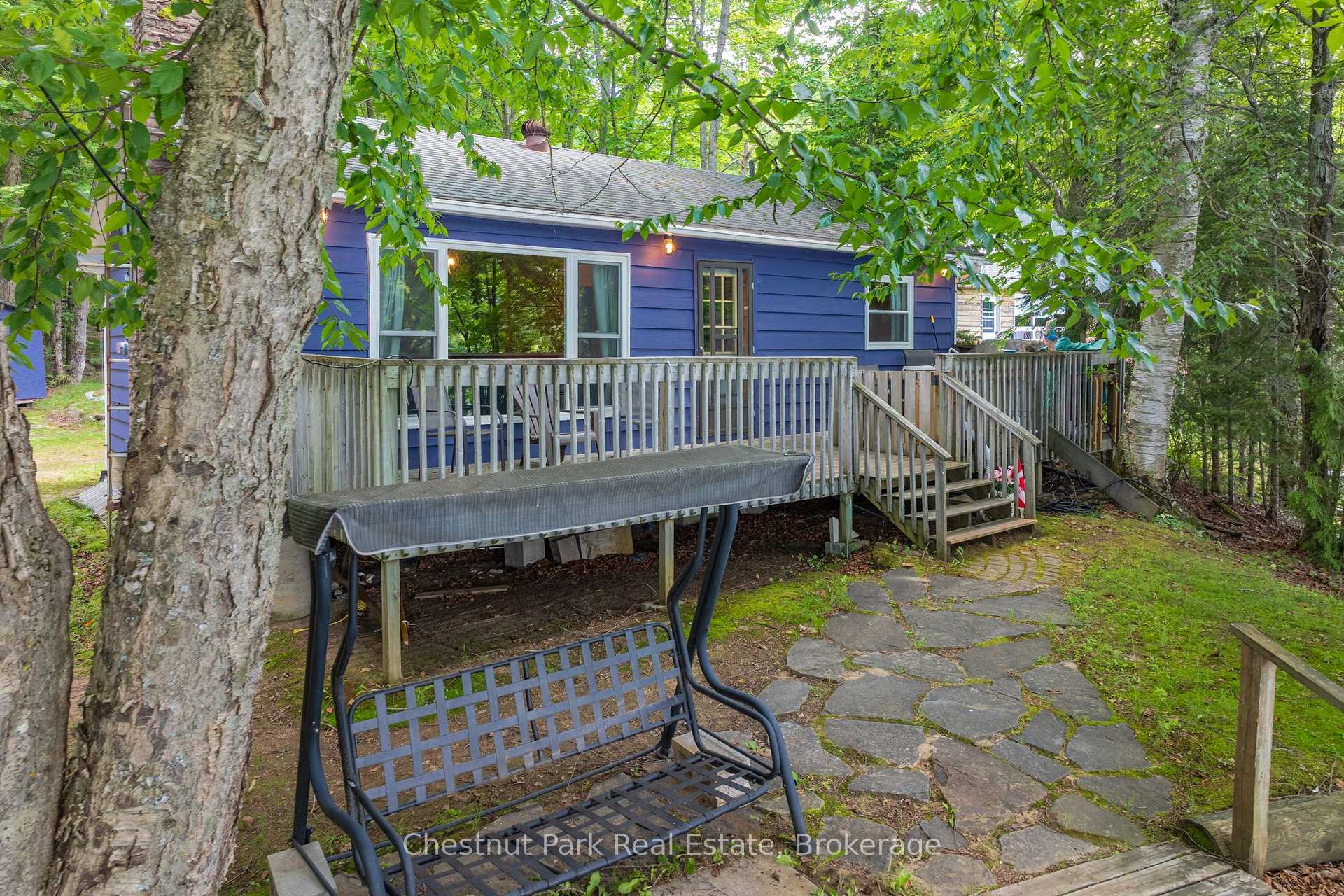 Photo 1 of 412 Sherwood Drive, Perry, Novar — HOMEH