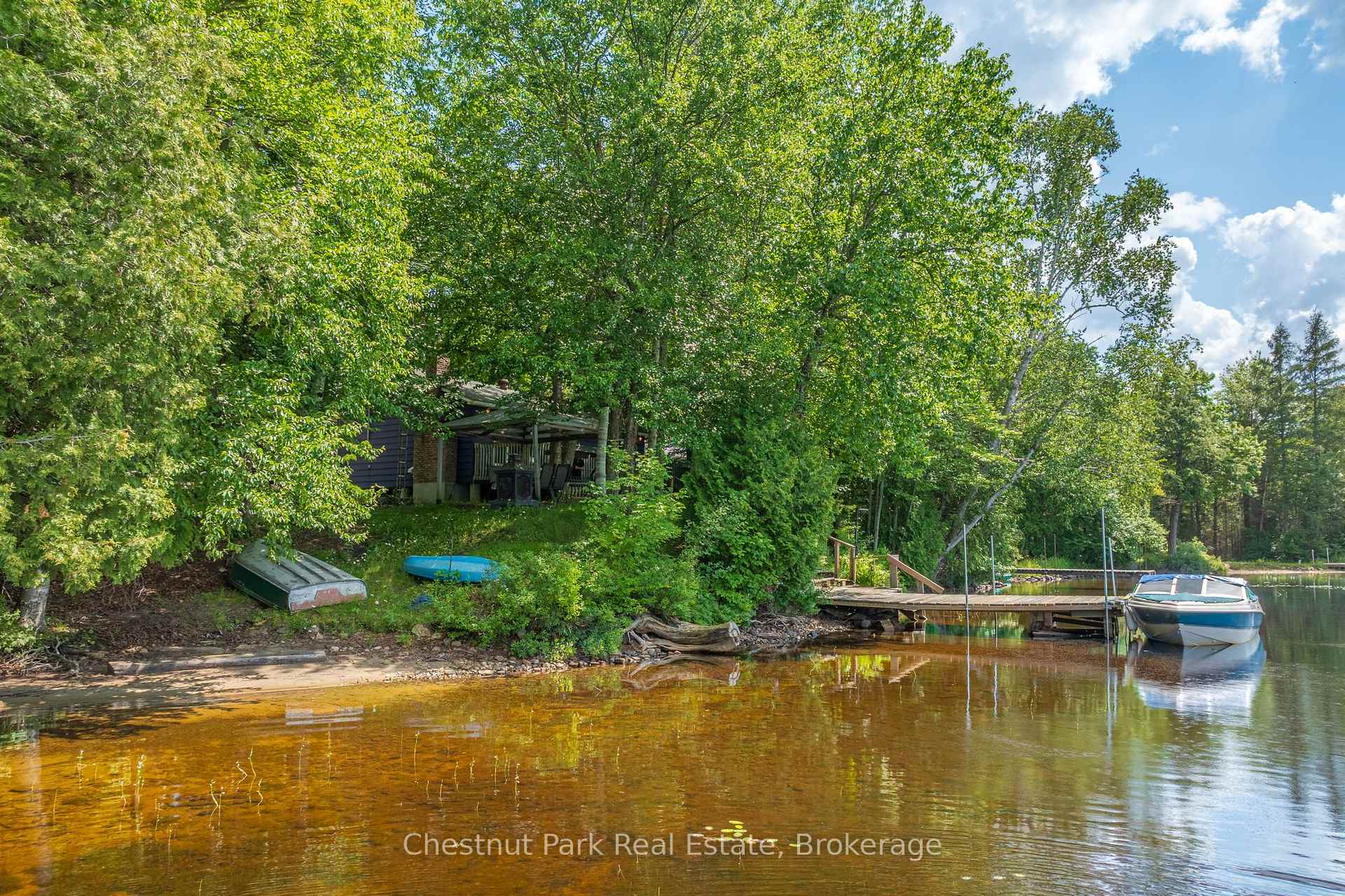 Photo 6 of 412 Sherwood Drive, Perry, Novar — HOMEH