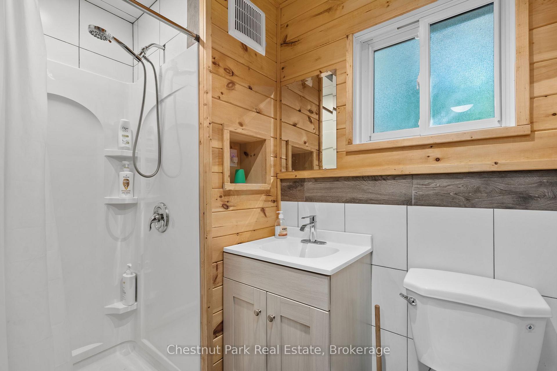 Photo 25 of 412 Sherwood Drive, Perry, Novar — HOMEH