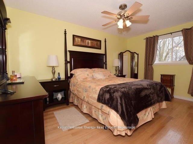Photo 10 of 111 Limerick Street, Oshawa, Vanier — HOMEH