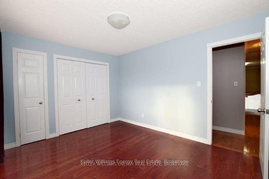 Photo 12 of 111 Limerick Street, Oshawa, Vanier — HOMEH