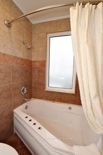 Photo 15 of 111 Limerick Street, Oshawa, Vanier — HOMEH