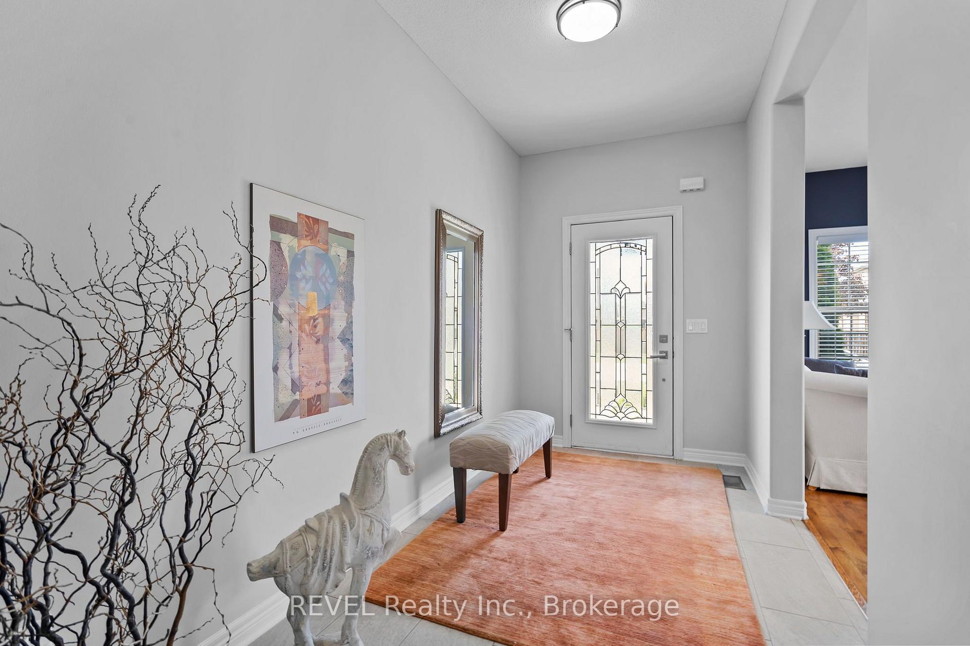 Photo 7 of 16 Maracay Way, St. Catharines, Grapeview — HOMEH
