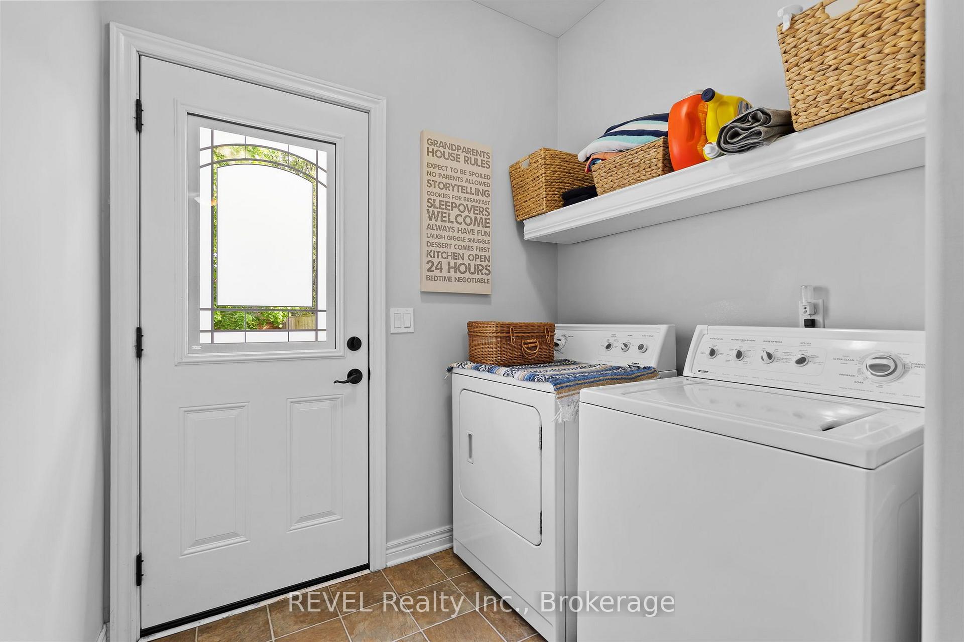 Photo 22 of 16 Maracay Way, St. Catharines, Grapeview — HOMEH