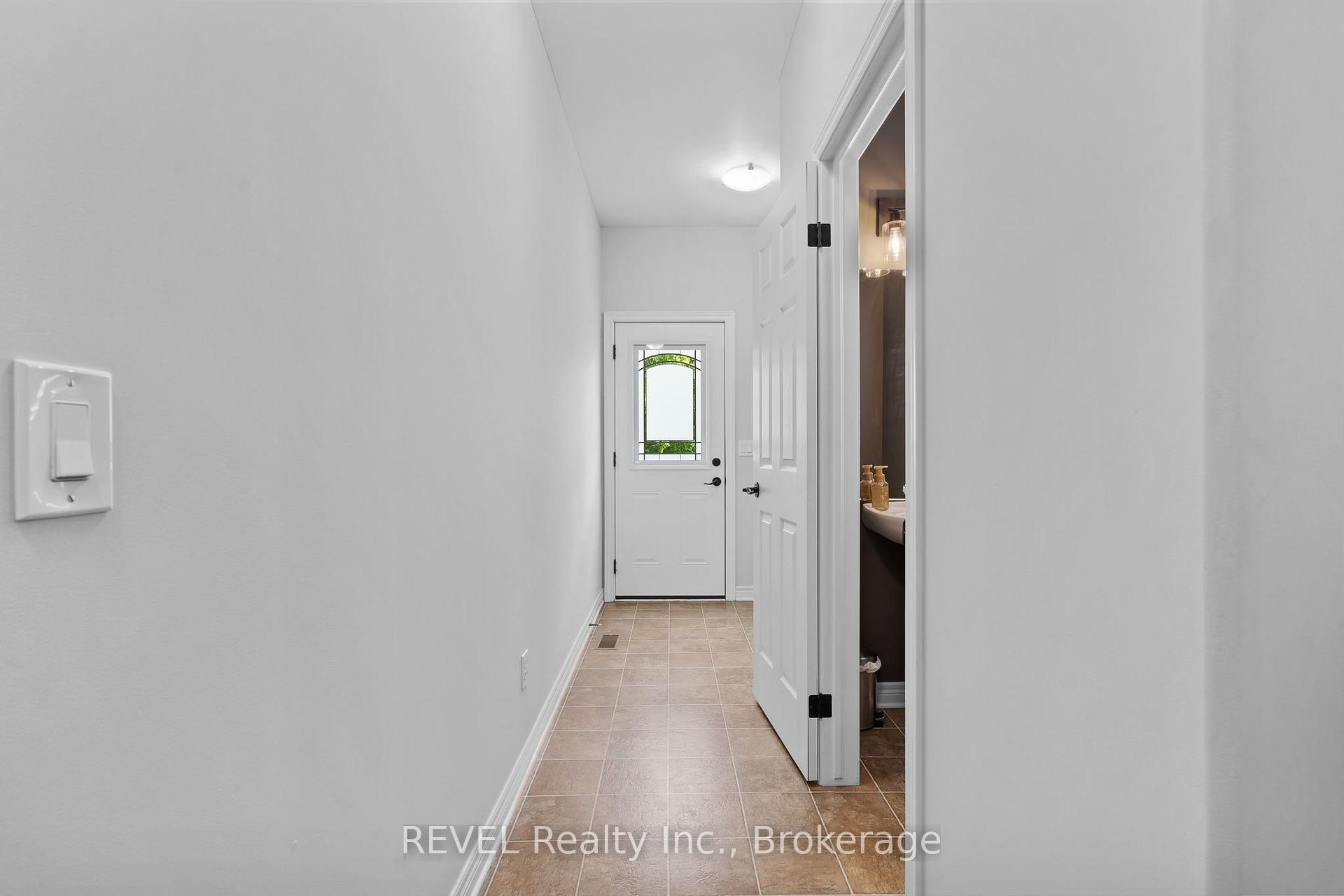 Photo 24 of 16 Maracay Way, St. Catharines, Grapeview — HOMEH