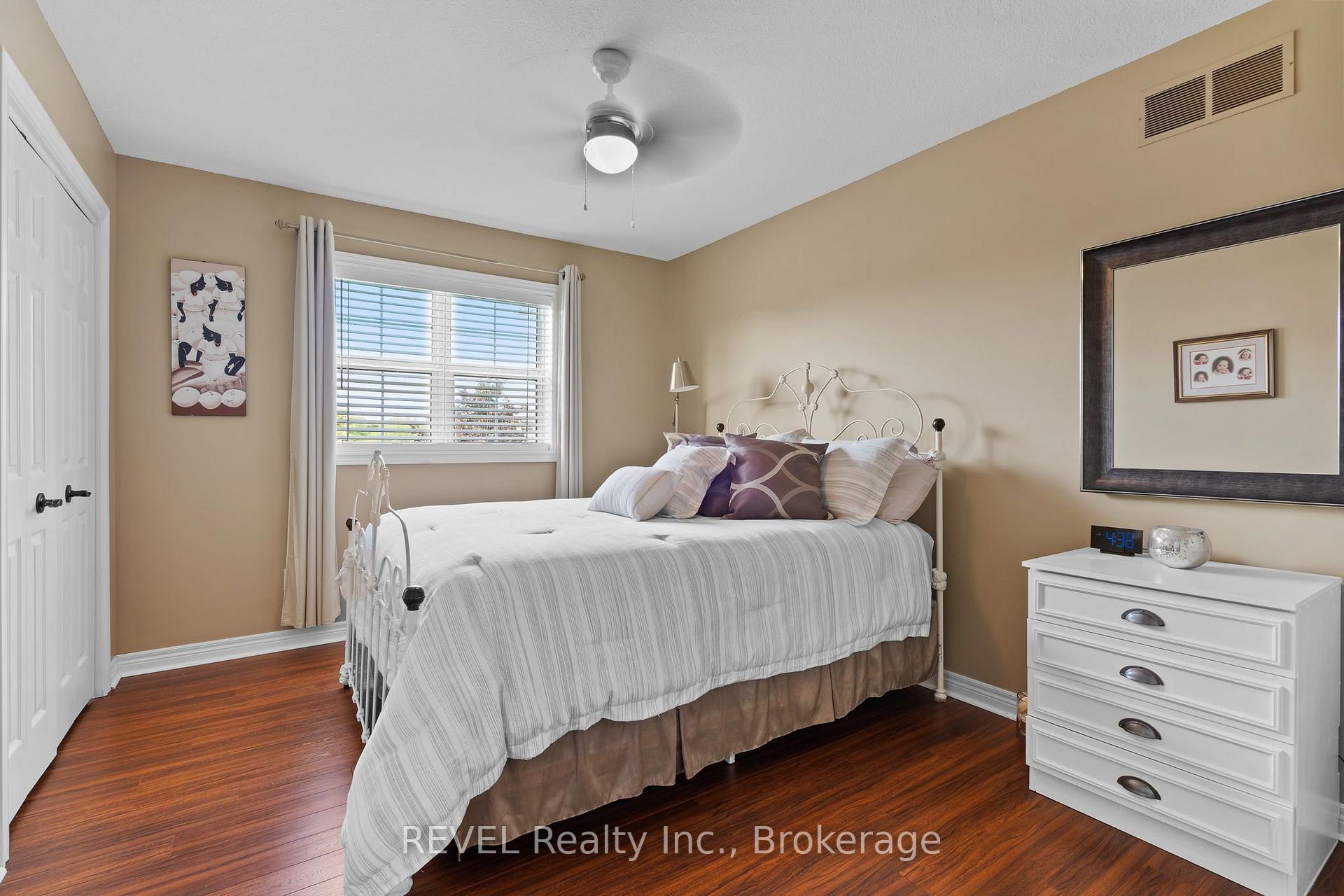 Photo 28 of 16 Maracay Way, St. Catharines, Grapeview — HOMEH