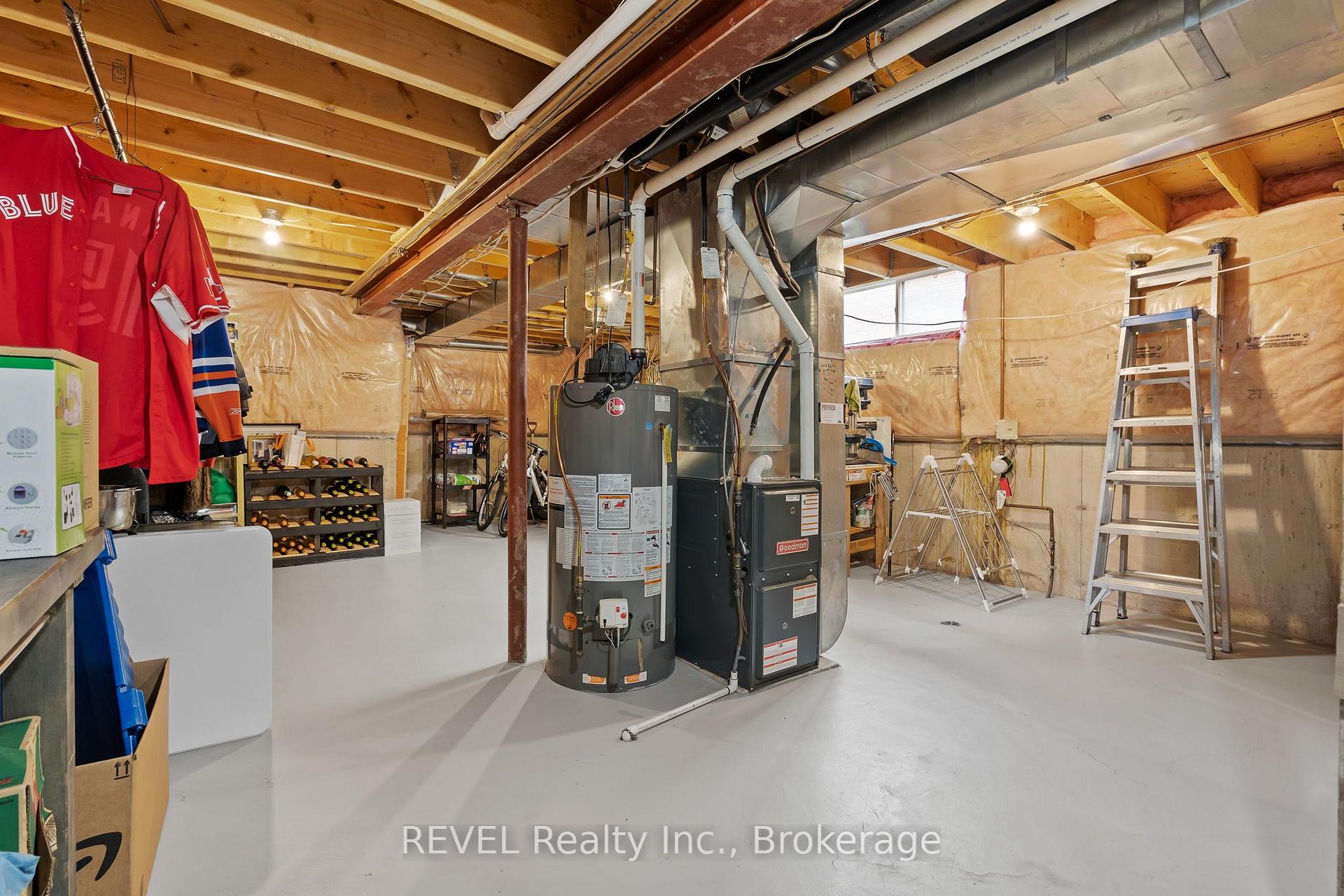 Photo 33 of 16 Maracay Way, St. Catharines, Grapeview — HOMEH