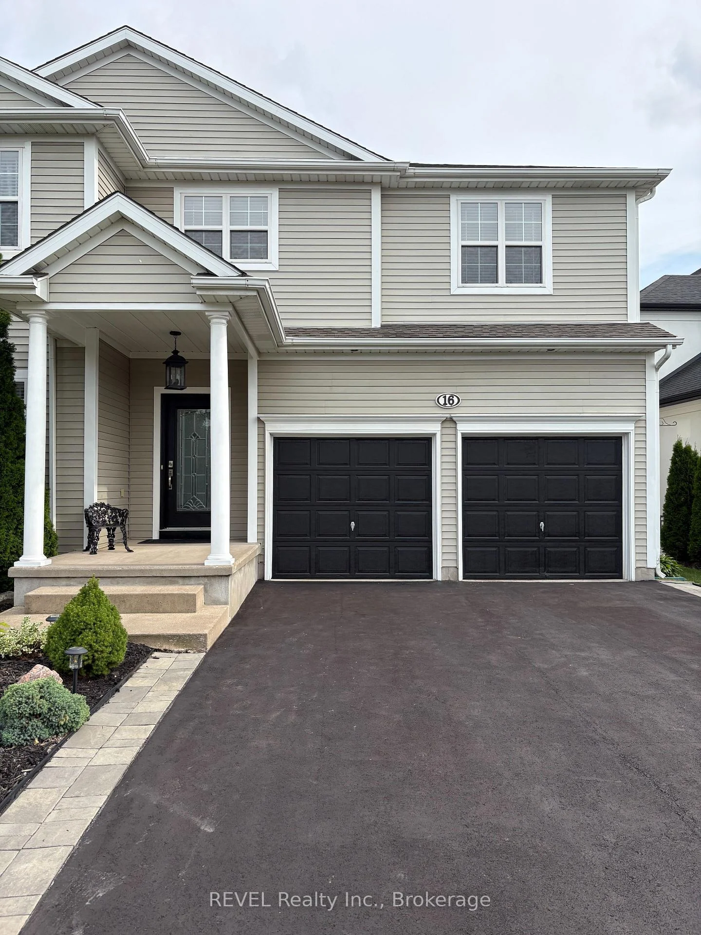 Photo 6 of 16 Maracay Way, St. Catharines, Grapeview — HOMEH
