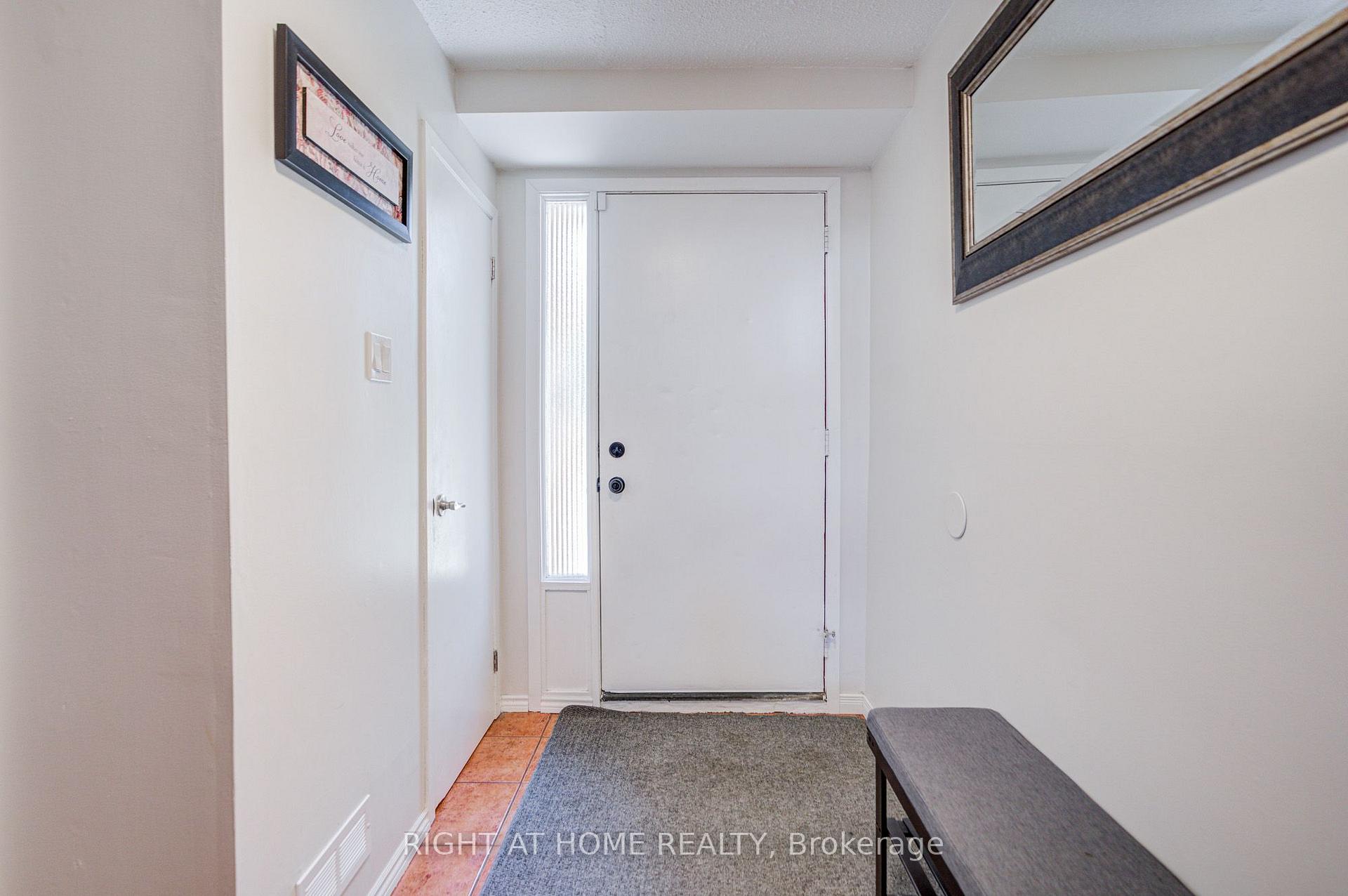 Photo 5 of Unit 48, 6100 Montevideo Road, Mississauga, Meadowvale — HOMEH