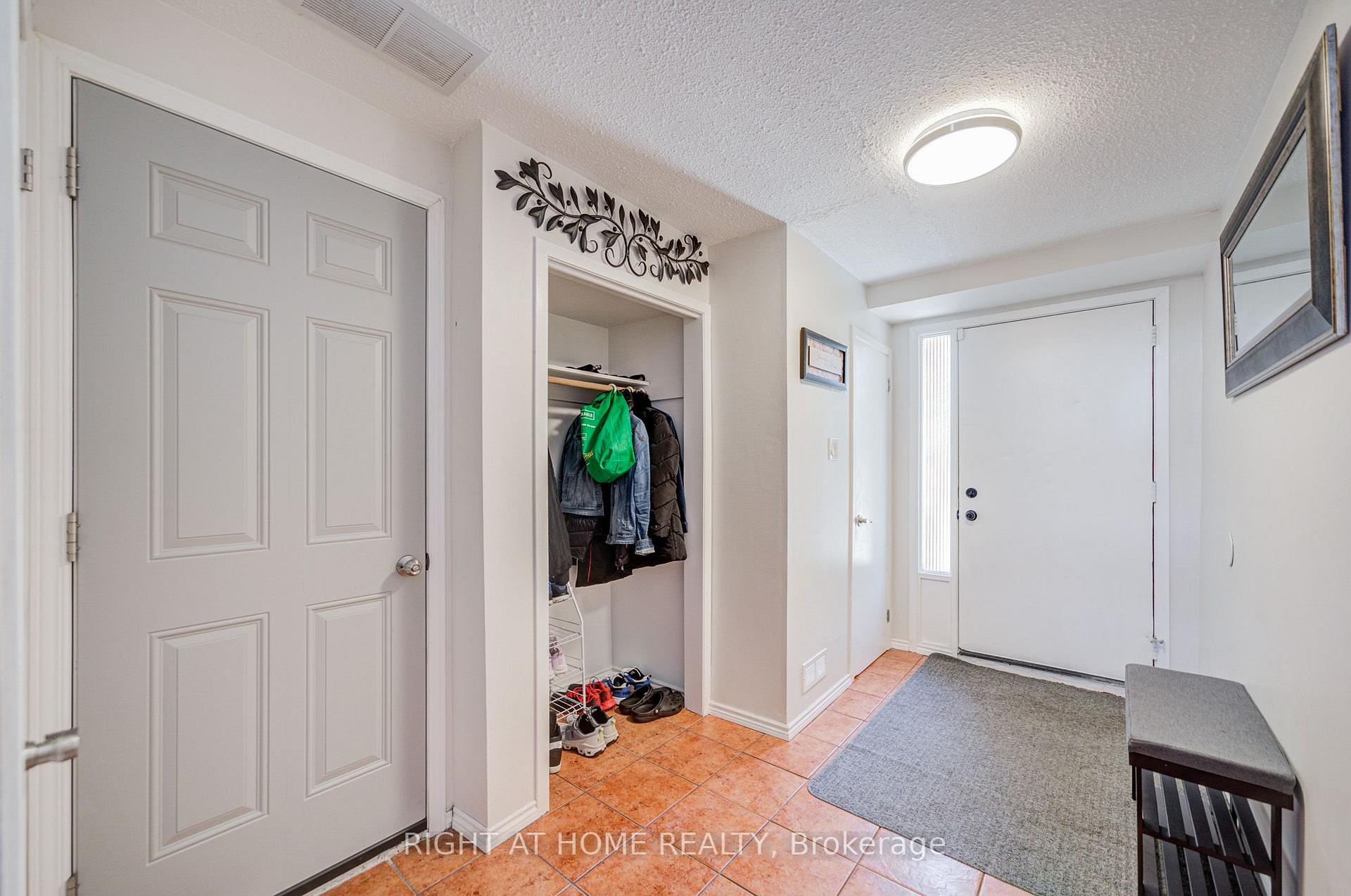 Photo 6 of Unit 48, 6100 Montevideo Road, Mississauga, Meadowvale — HOMEH