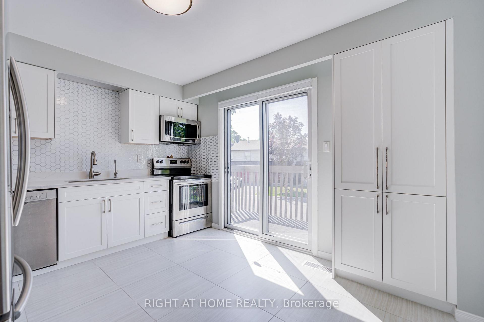 Photo 17 of Unit 48, 6100 Montevideo Road, Mississauga, Meadowvale — HOMEH