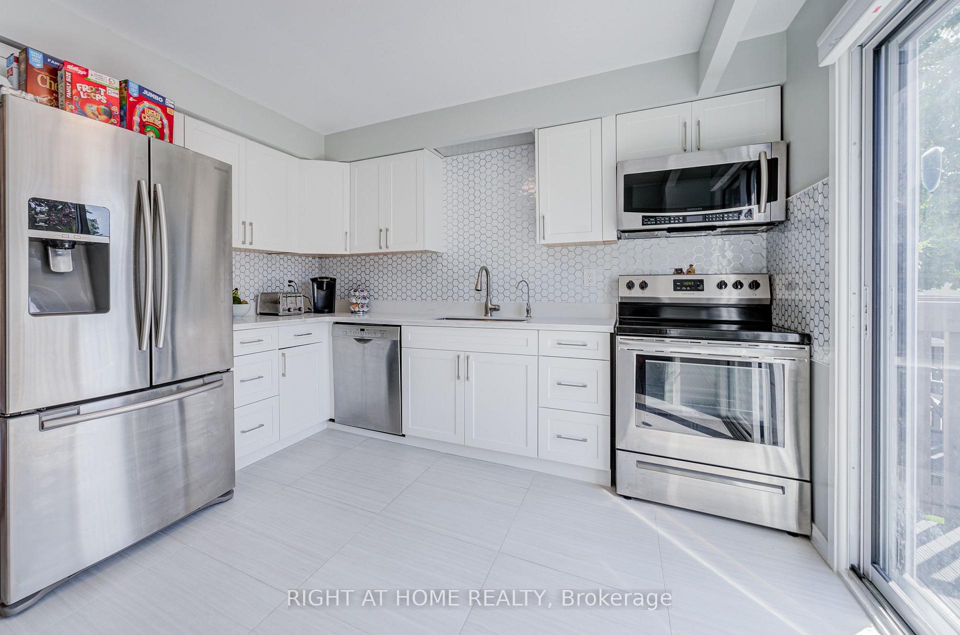 Photo 19 of Unit 48, 6100 Montevideo Road, Mississauga, Meadowvale — HOMEH