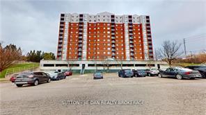 Front of Unit 102, 30 Chapman Court