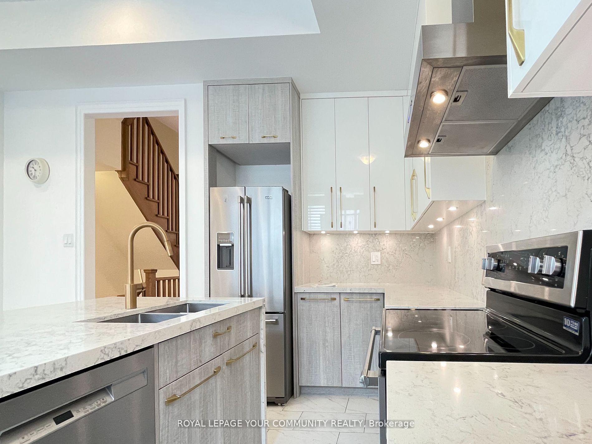 Photo 13 of 26 Banshee Lane, Richmond Hill, Oak Ridges — HOMEH
