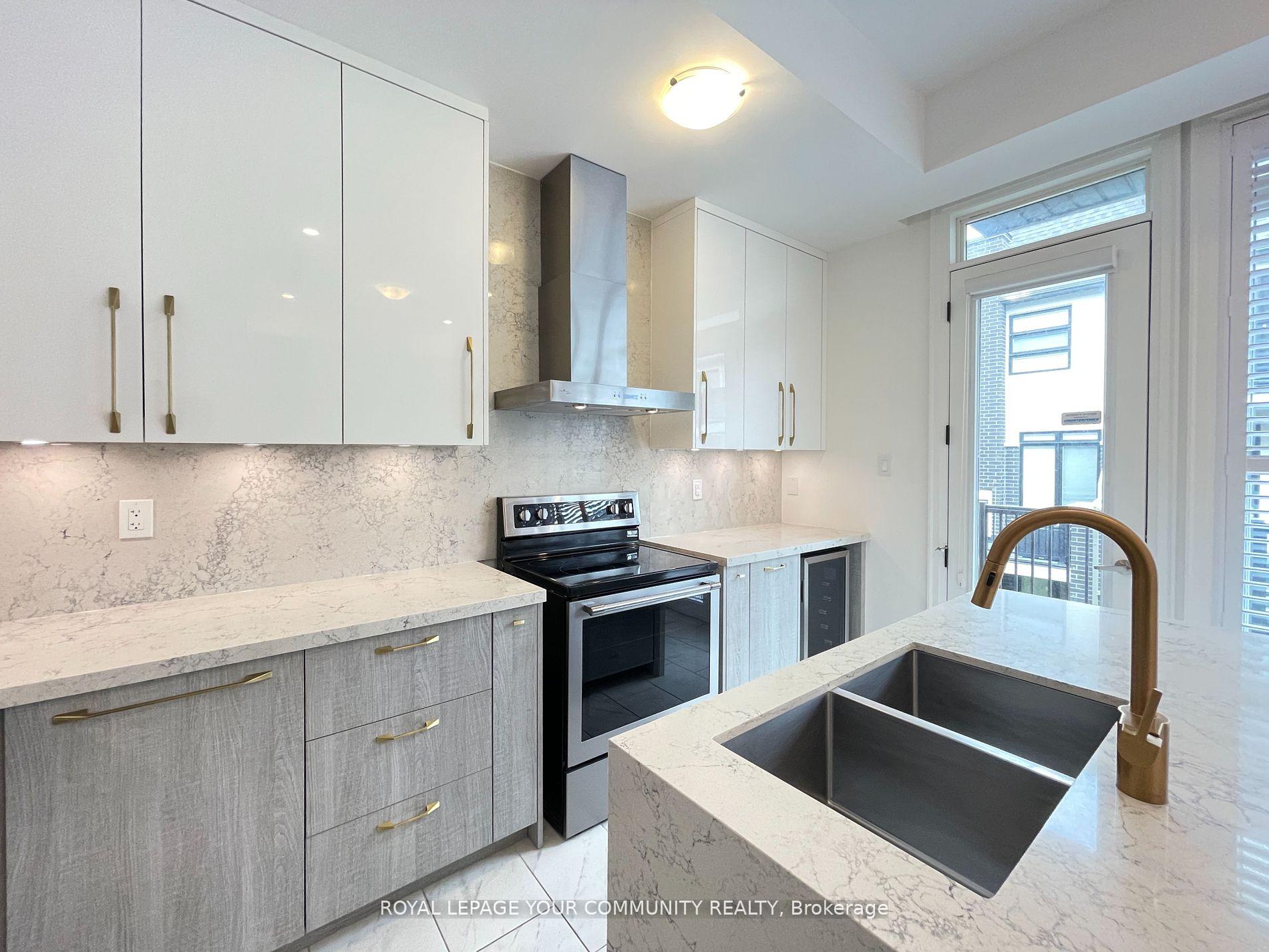Photo 14 of 26 Banshee Lane, Richmond Hill, Oak Ridges — HOMEH