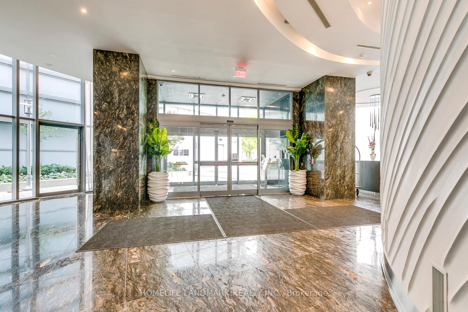 Photo 3 of Unit 2804, 60 Absolute Avenue, Mississauga, City Centre — HOMEH