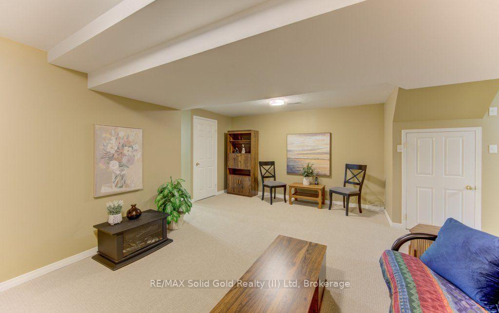 Photo 24 of 309 Pastern Trail, Waterloo, Lexington — HOMEH