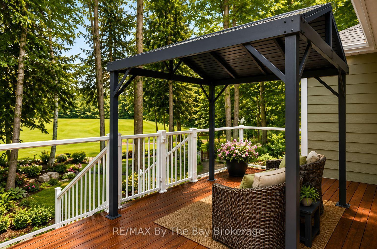 Photo 5 of 7 Downer Crescent, Wasaga Beach — HOMEH