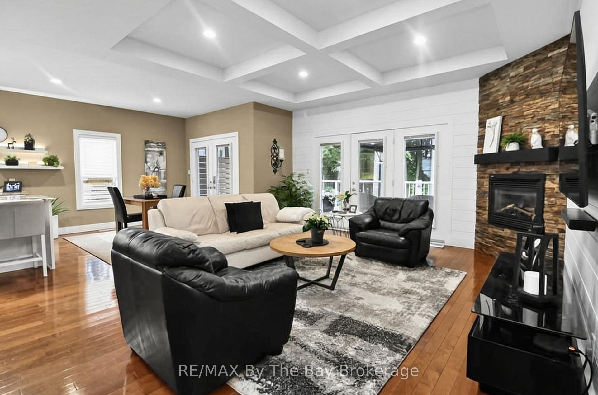 Photo 22 of 7 Downer Crescent, Wasaga Beach — HOMEH