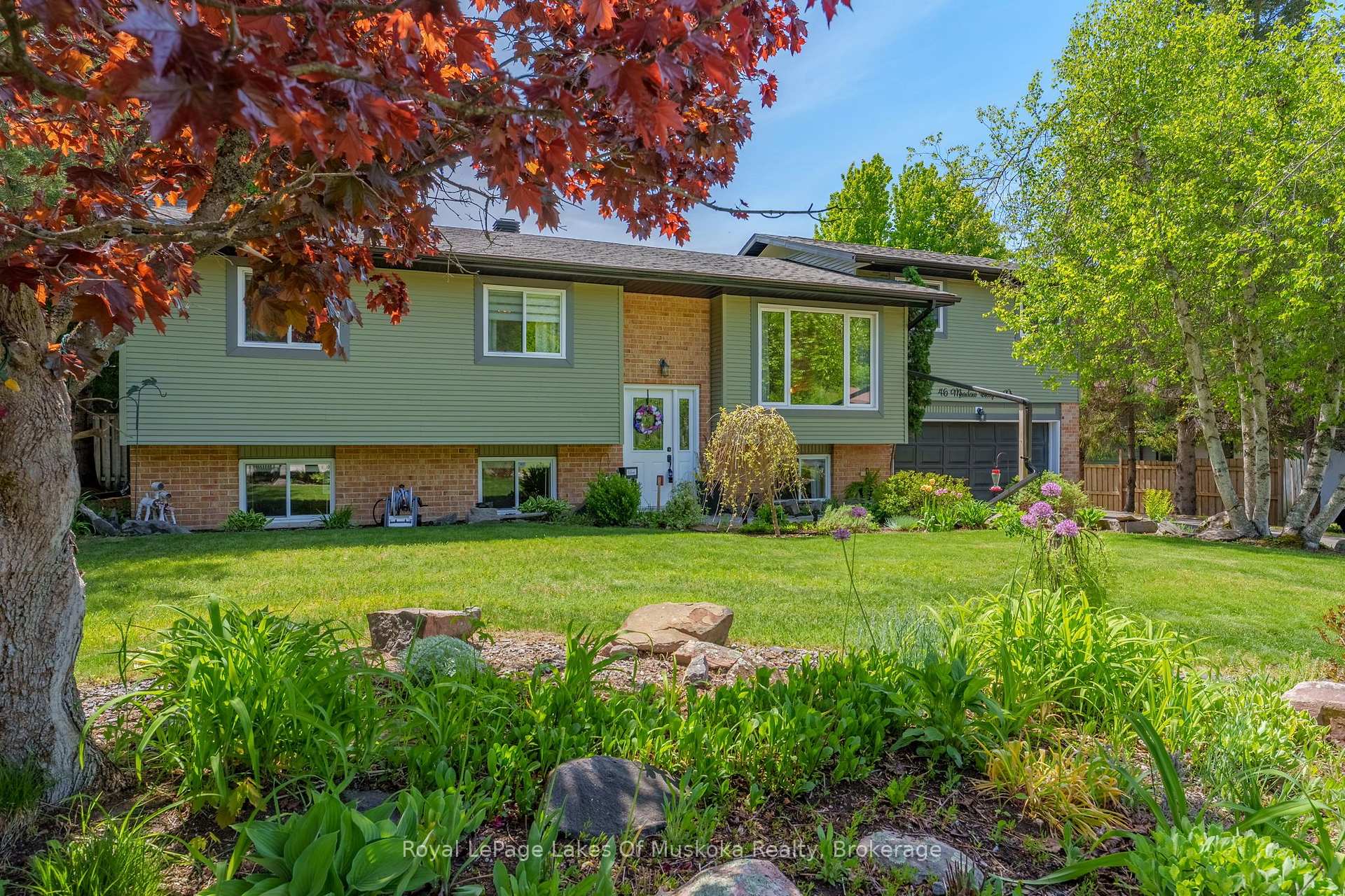 Photo 4 of 46 Meadow Heights Drive, Bracebridge, Monck (Bracebridge) — HOMEH