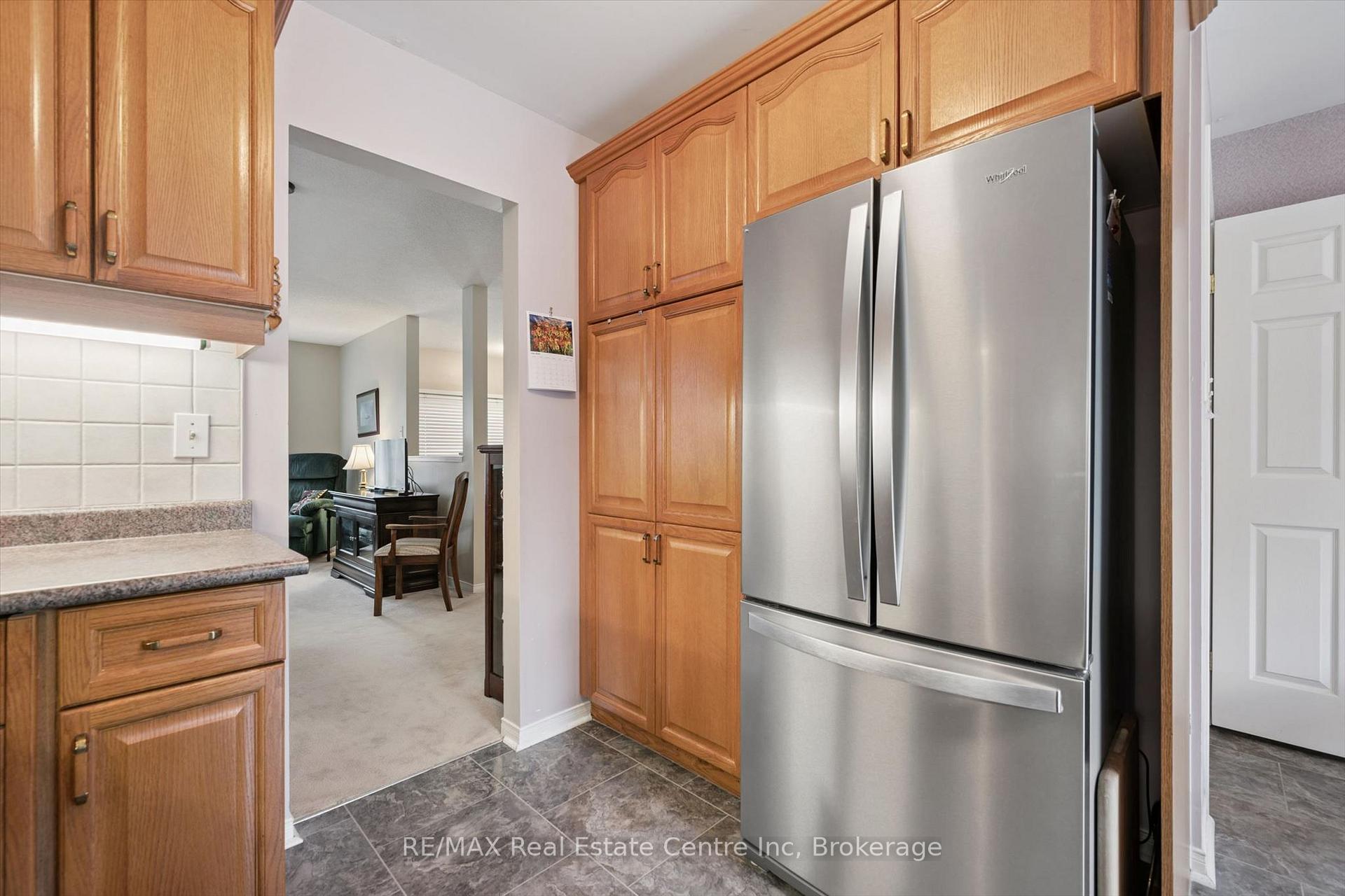 Photo 13 of 45 Braeside Road, Centre Wellington, Fergus — HOMEH