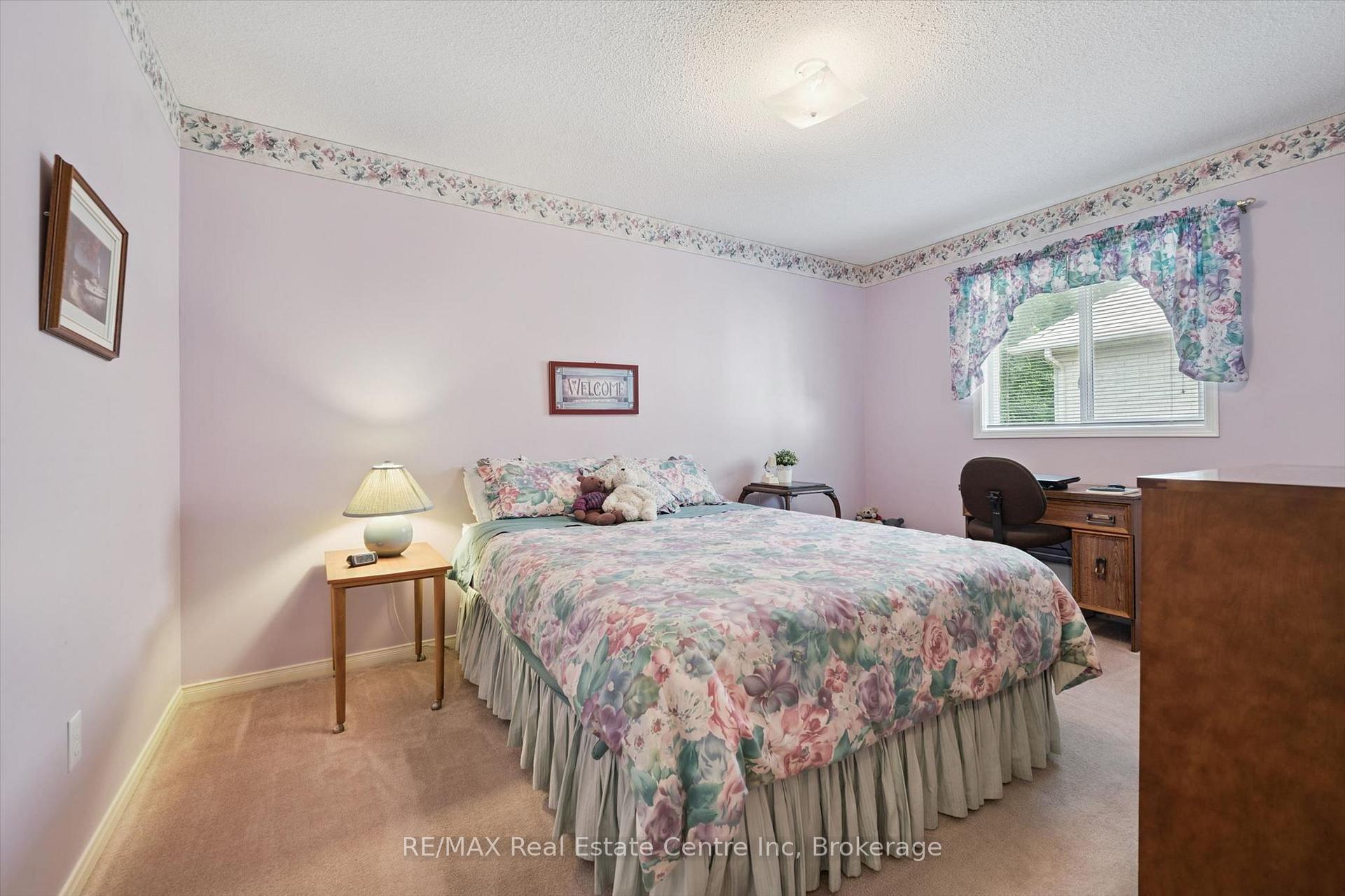 Photo 19 of 45 Braeside Road, Centre Wellington, Fergus — HOMEH