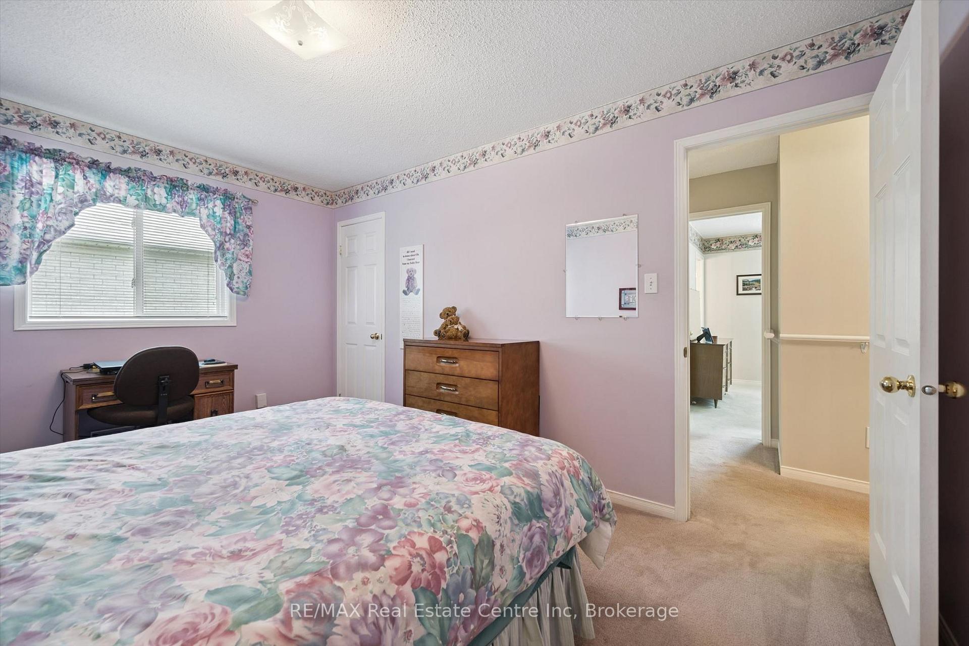 Photo 20 of 45 Braeside Road, Centre Wellington, Fergus — HOMEH