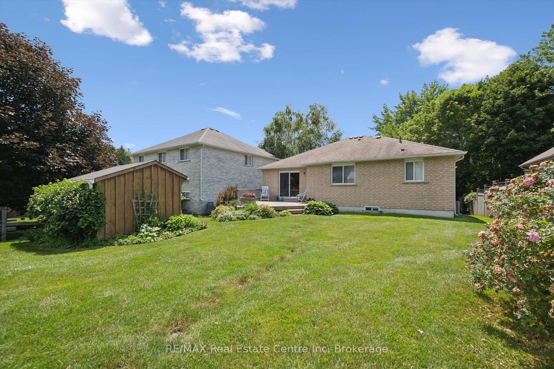 Photo 33 of 45 Braeside Road, Centre Wellington, Fergus — HOMEH