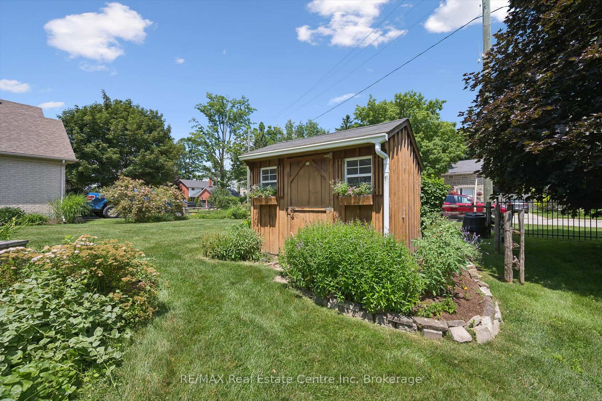 Photo 40 of 45 Braeside Road, Centre Wellington, Fergus — HOMEH