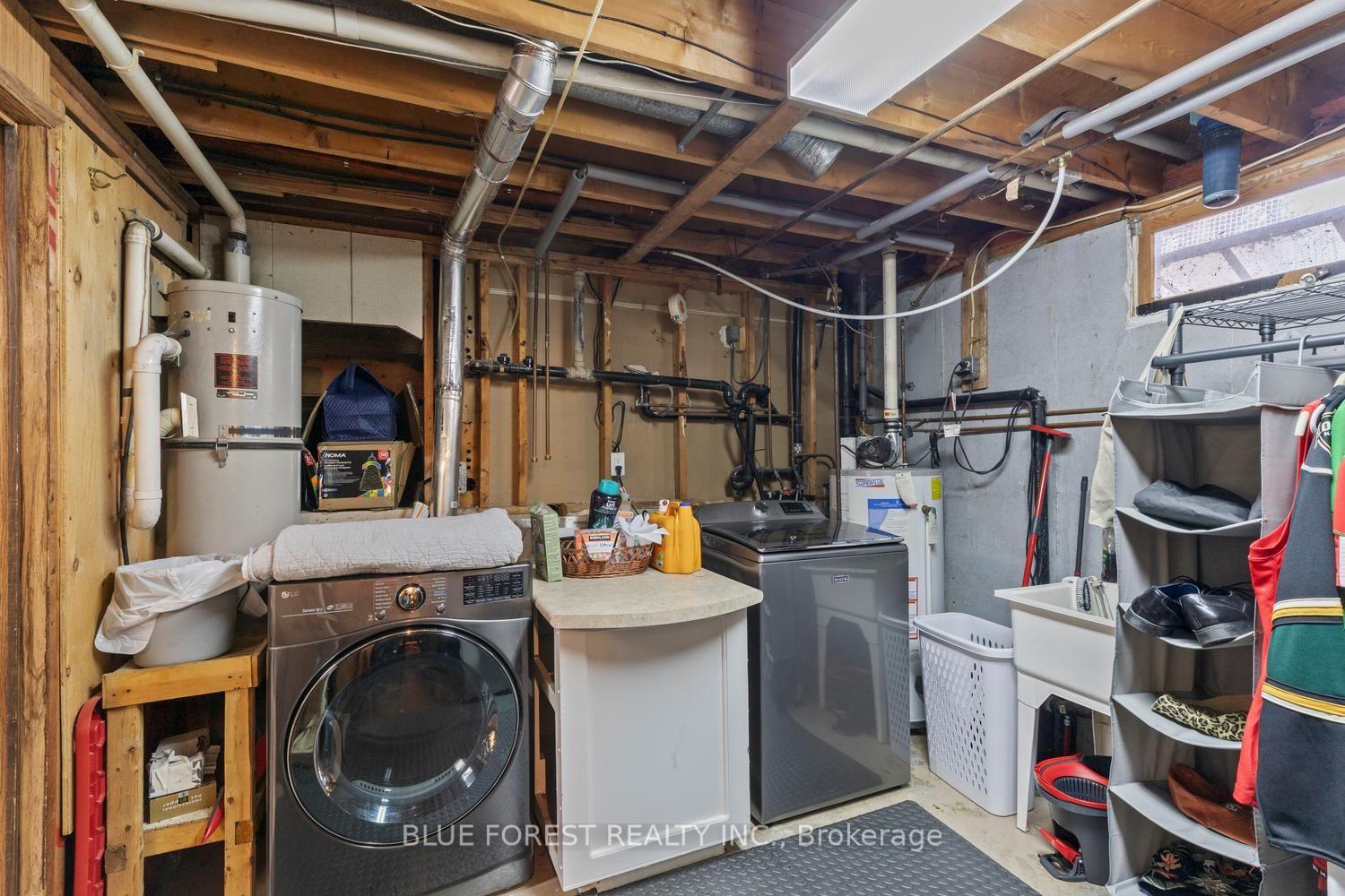 Photo 39 of 16 Dell Drive, Strathroy-Caradoc, SW — HOMEH