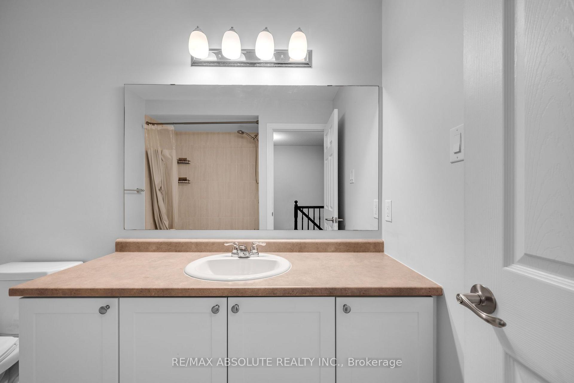 Photo 25 of 374 Willow Aster Circle, Ottawa, Avalon West — HOMEH
