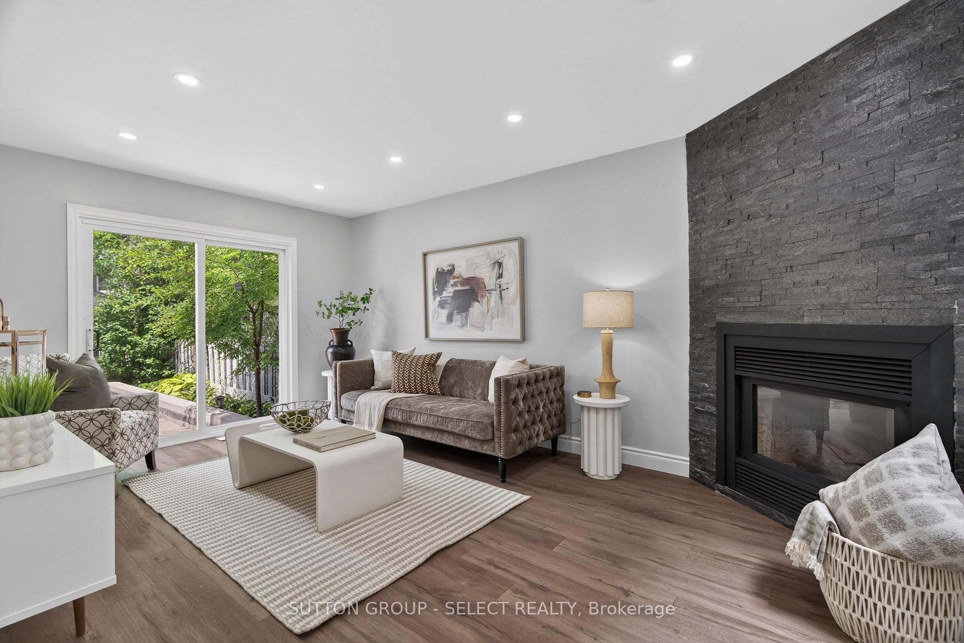 Photo 5 of 665 Woodcrest Boulevard, London, South M — HOMEH