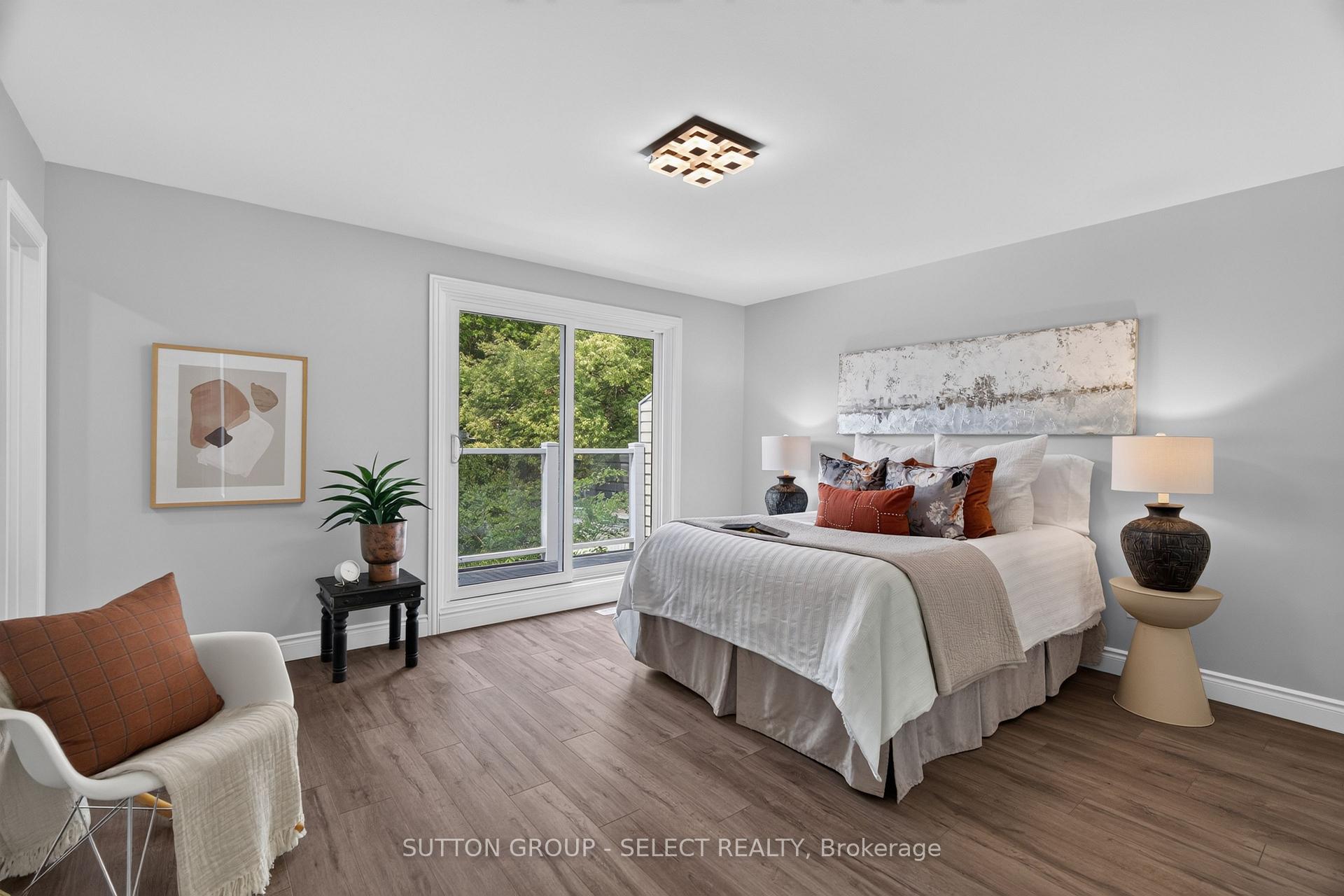 Photo 23 of 665 Woodcrest Boulevard, London, South M — HOMEH
